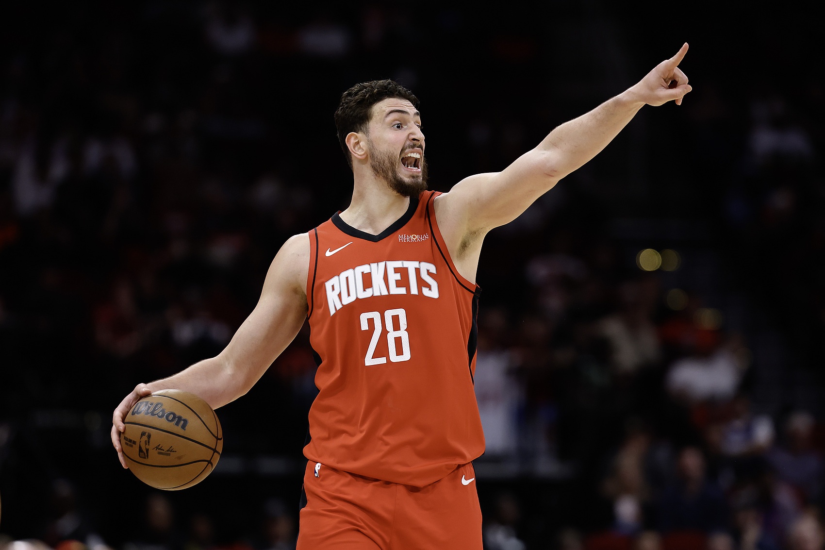 旺财28注册-上一场缺战鹈鹕！明日火箭大战湖人 申京状态升级为出战成疑