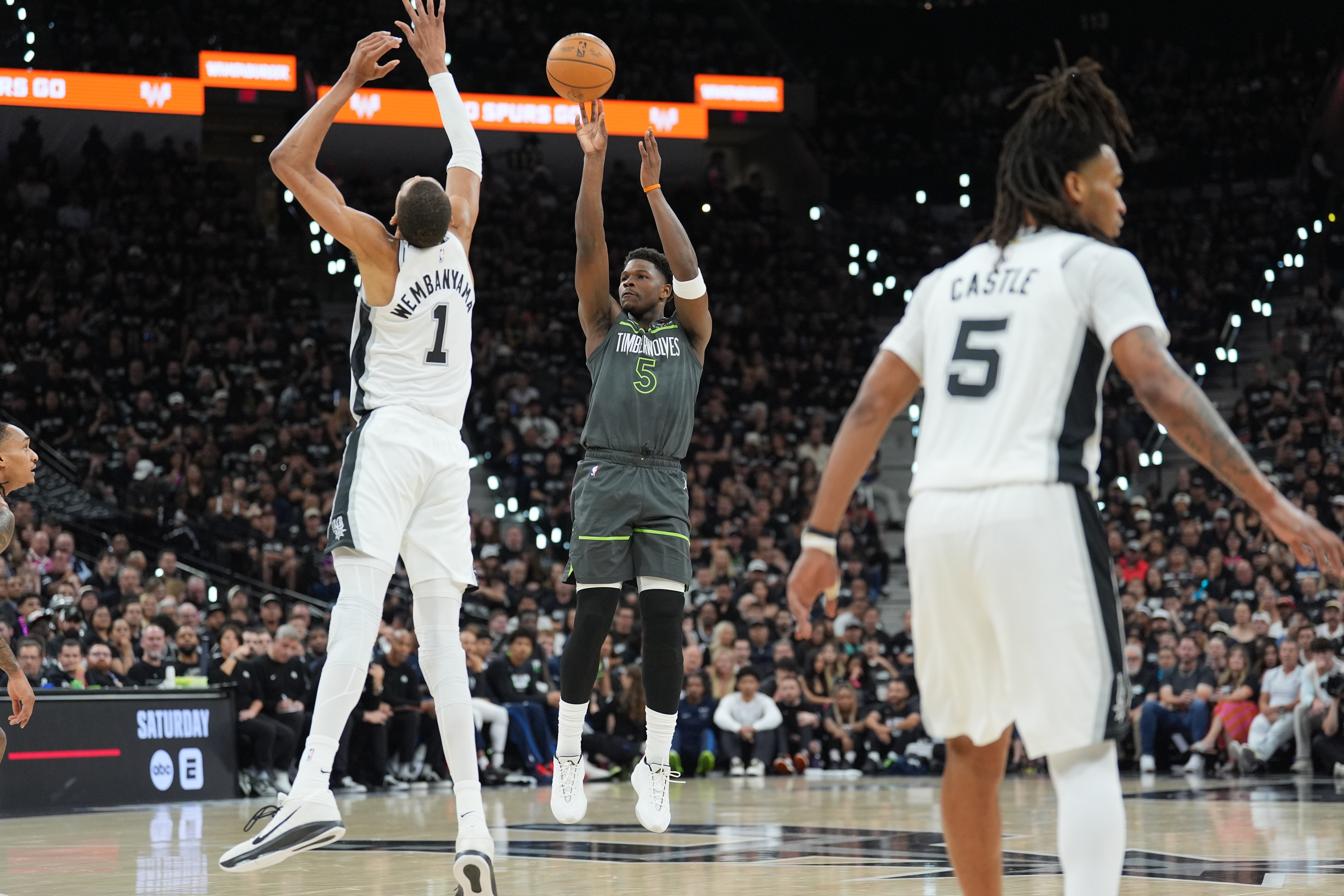 旺财28登录-NBA彩经：天王山之战！森林狼客场缠斗马刺